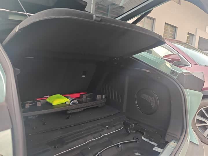 Фото 4 - Changan Deepal SL03