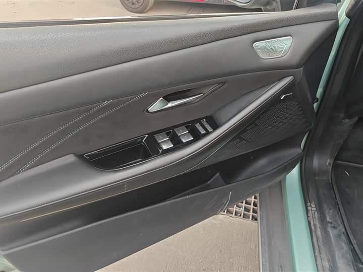 Фото 7 - Changan Deepal SL03