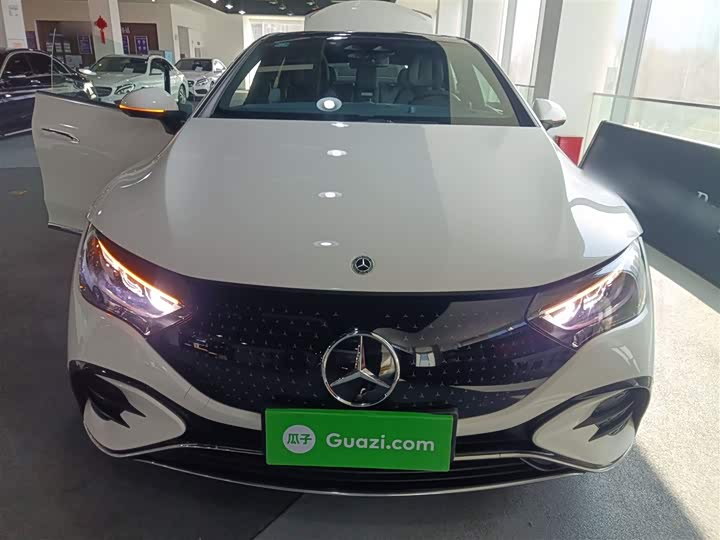 Фото 3 - Mercedes-Benz EQE