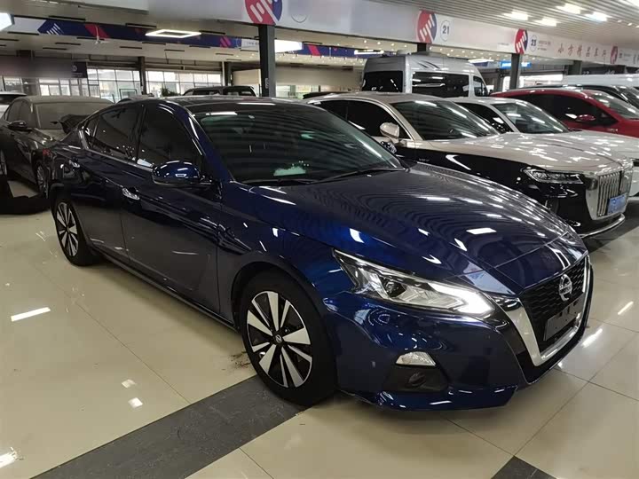 Фото 4 - Nissan Teana