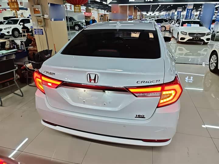 Фото 6 - Honda Crider