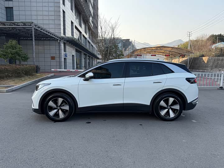 Фото 5 - Volkswagen ID.4 X