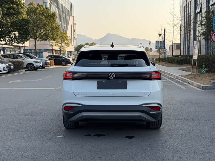 Фото 6 - Volkswagen ID.4 X