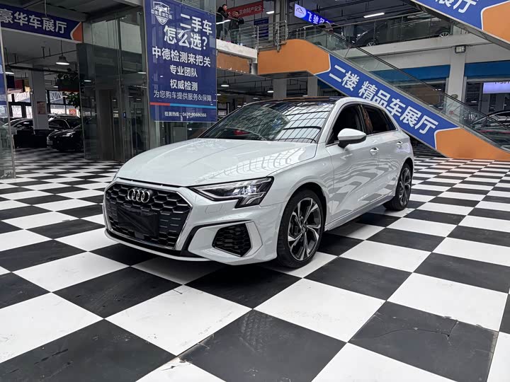 Фото 1 - Audi A3