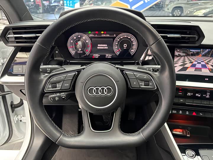 Фото 8 - Audi A3