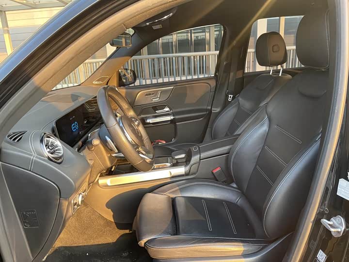 Фото 5 - Mercedes-Benz EQB