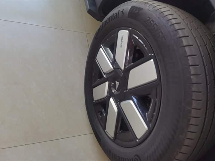 Фото 6 - Changan Deepal G318