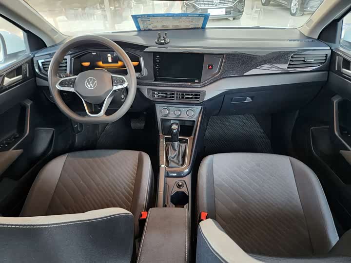 Фото 5 - Volkswagen Lavida