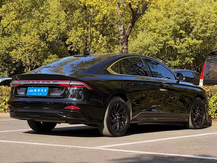 Фото 5 - Lincoln Z (Zephyr)