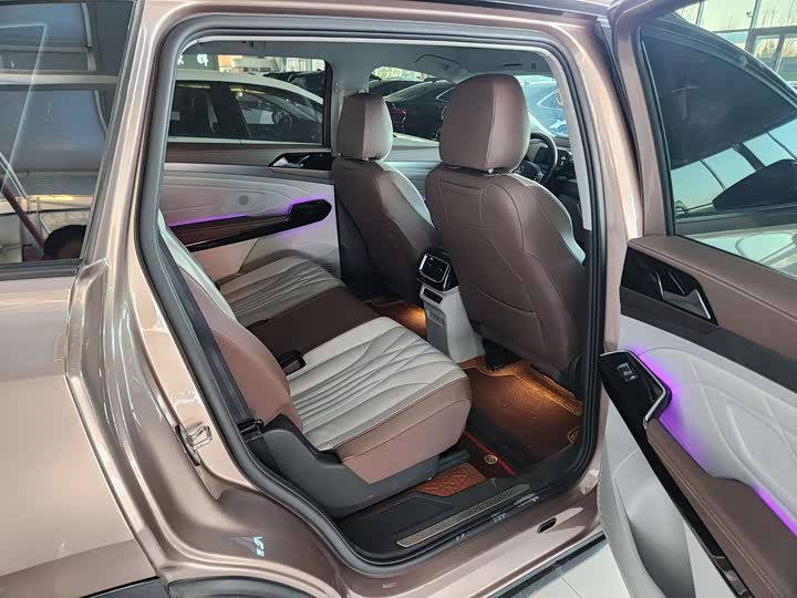 Фото 3 - Volkswagen ID.6 X