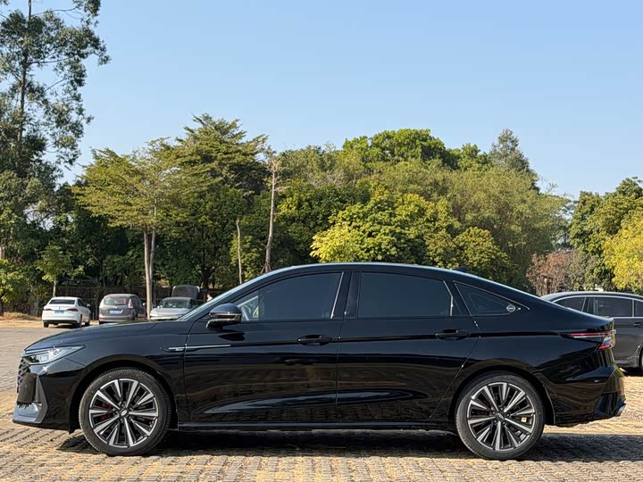 Фото 4 - Chery Arrizo 8