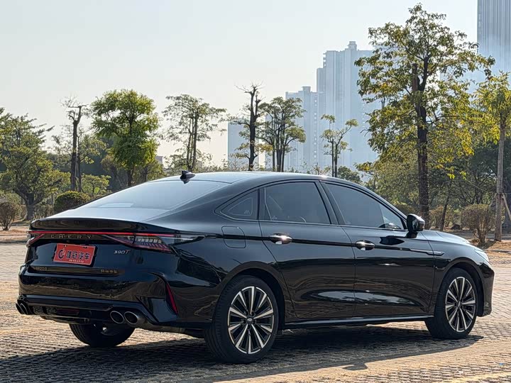 Фото 6 - Chery Arrizo 8