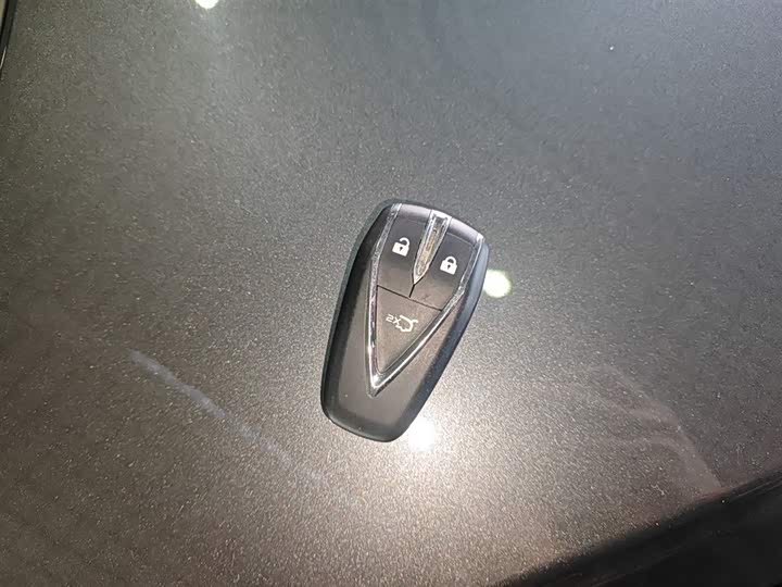 Фото 9 - Changan UNI-T