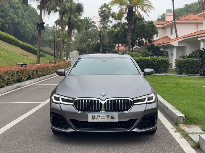 Фото 2 - BMW 5 Series