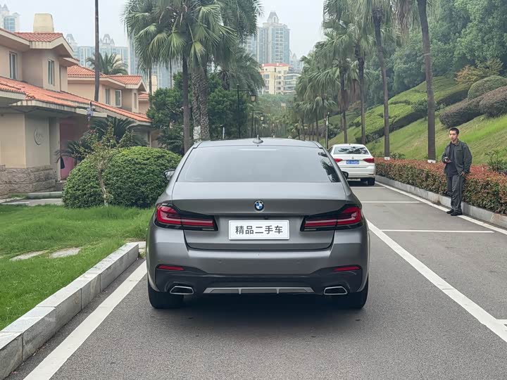 Фото 6 - BMW 5 Series