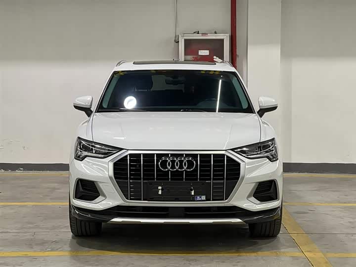 Фото 2 - Audi Q3