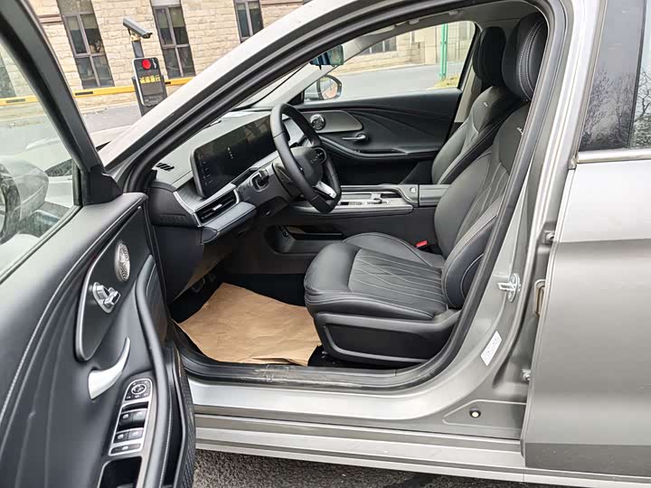 Фото 5 - Chery Arrizo 8