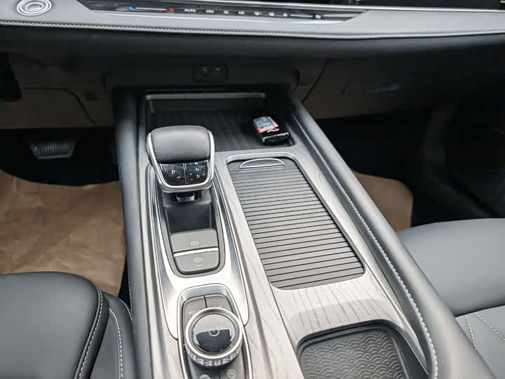 Фото 9 - Chery Arrizo 8