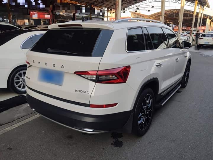Фото 7 - Skoda Kodiaq