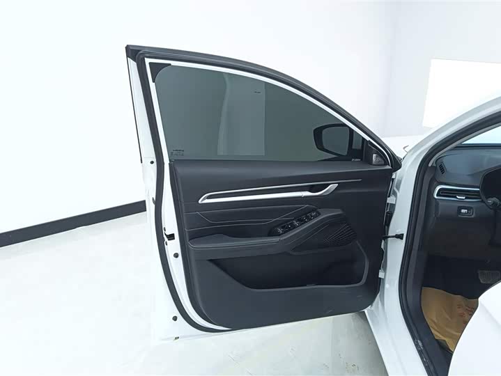 Фото 7 - Geely Emgrand