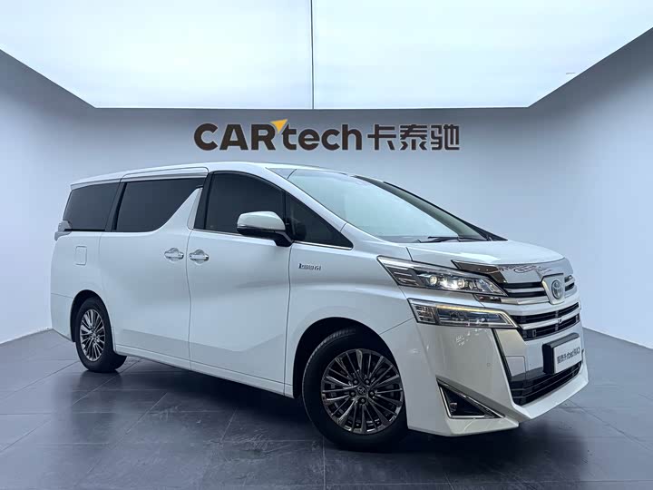 Фото 3 - Toyota Vellfire