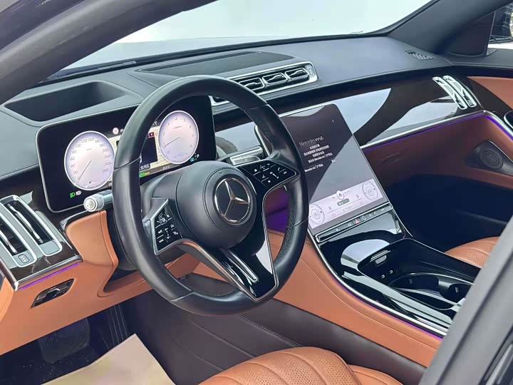 Фото 4 - Mercedes-Benz S-Class