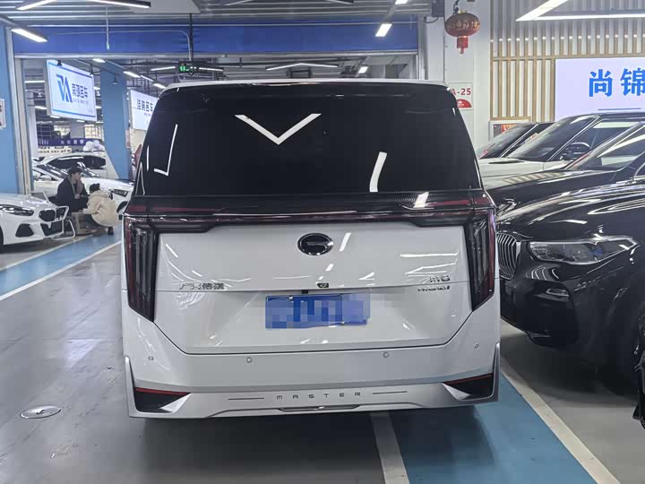 Фото 5 - GAC Trumpchi M8