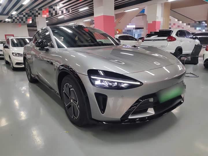 Фото 4 - Xiaomi YU7