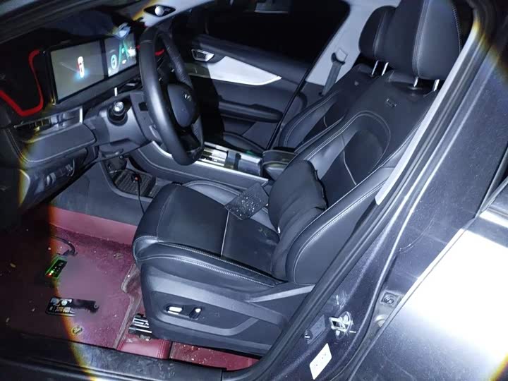 Фото 8 - Chery Tiggo 7 Plus