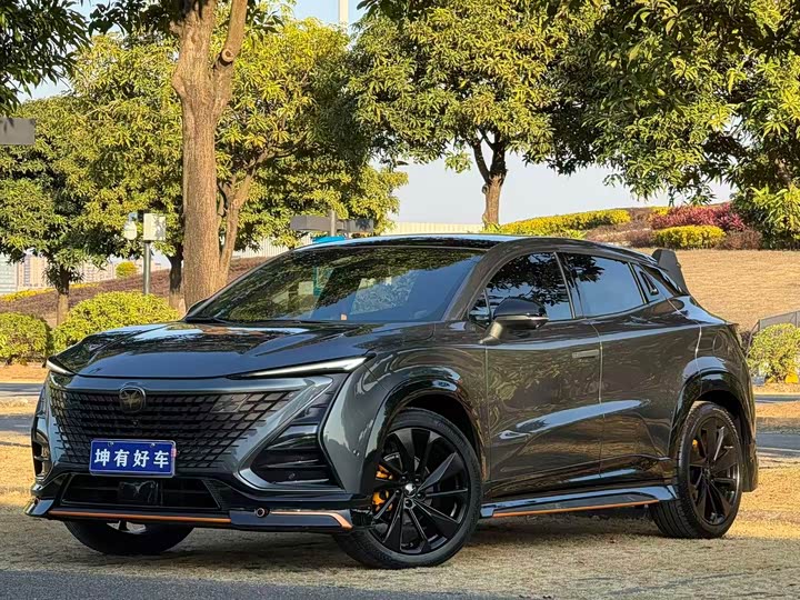 Фото 1 - Changan UNI-T