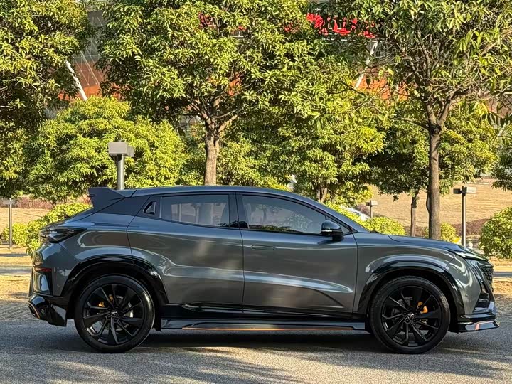 Фото 7 - Changan UNI-T