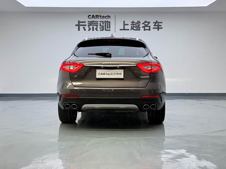 Фото 6 - Maserati Levante