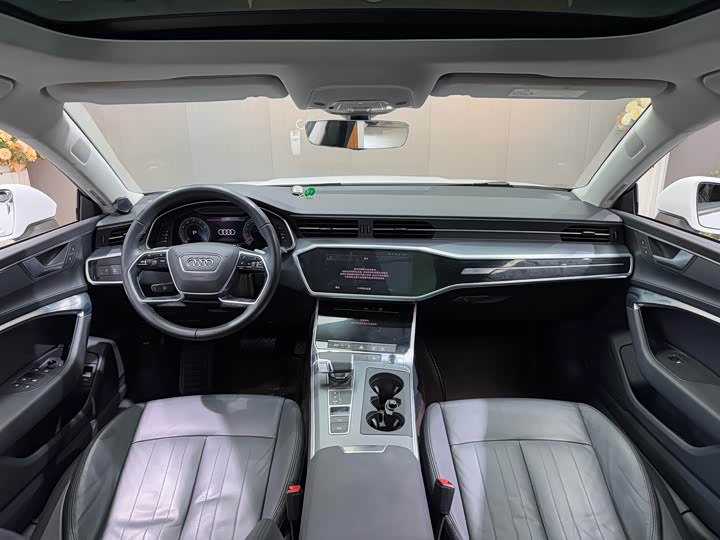 Фото 6 - Audi A7