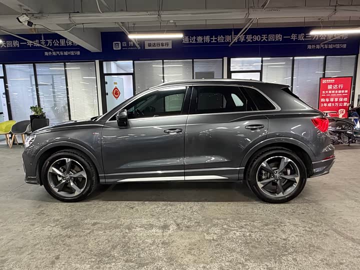 Фото 3 - Audi Q3