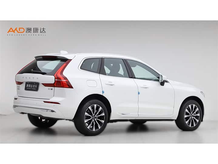 Фото 3 - Volvo XC60
