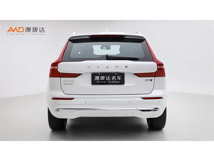 Фото 4 - Volvo XC60