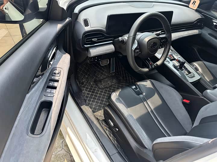 Фото 8 - GAC Trumpchi Empow R