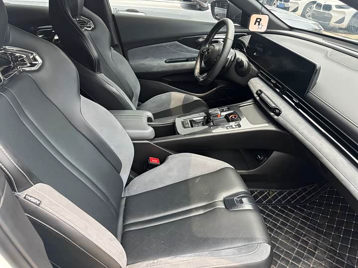 Фото 9 - GAC Trumpchi Empow R