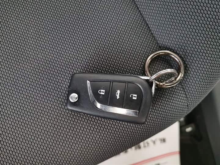 Фото 9 - Toyota Levin