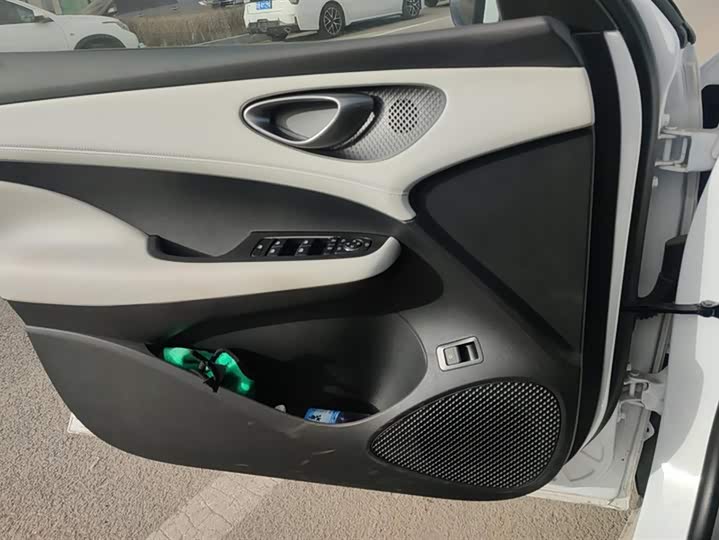 Фото 7 - BYD Seal 05 DM-i Hybrid