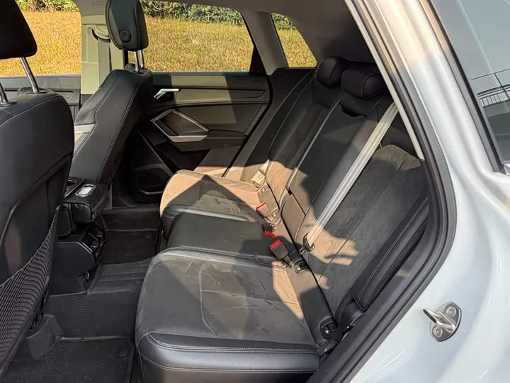 Фото 9 - Audi Q3