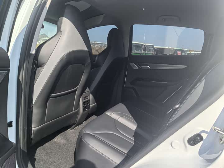 Фото 7 - XPeng G3