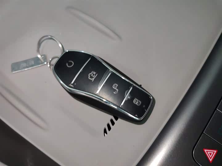 Фото 9 - BYD Sea Lion 06 Hybrid/EV