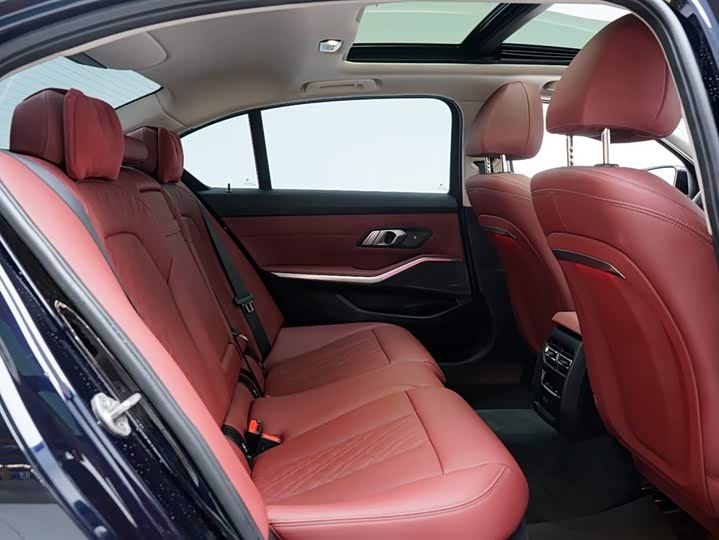 Фото 8 - BMW 3 Series