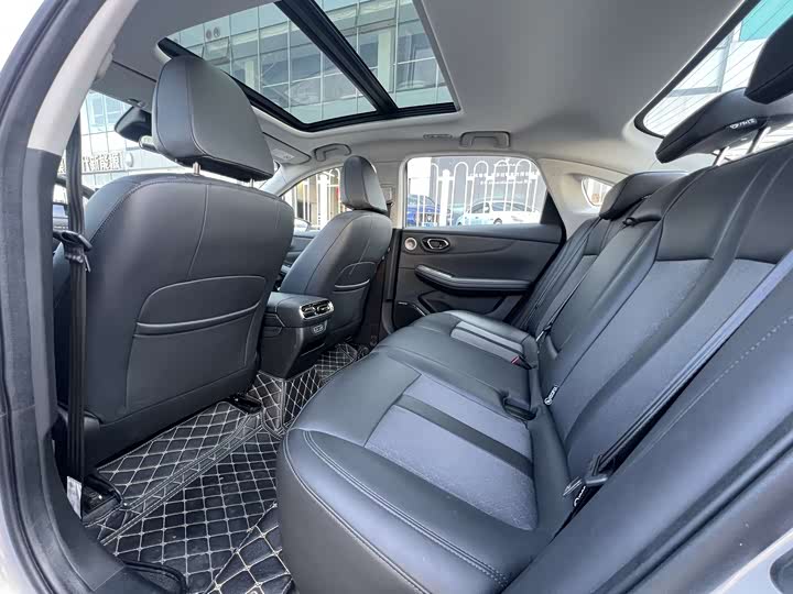 Фото 8 - GAC Aion S Max