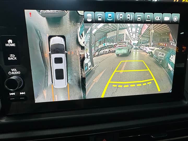 Фото 8 - Honda Elysion