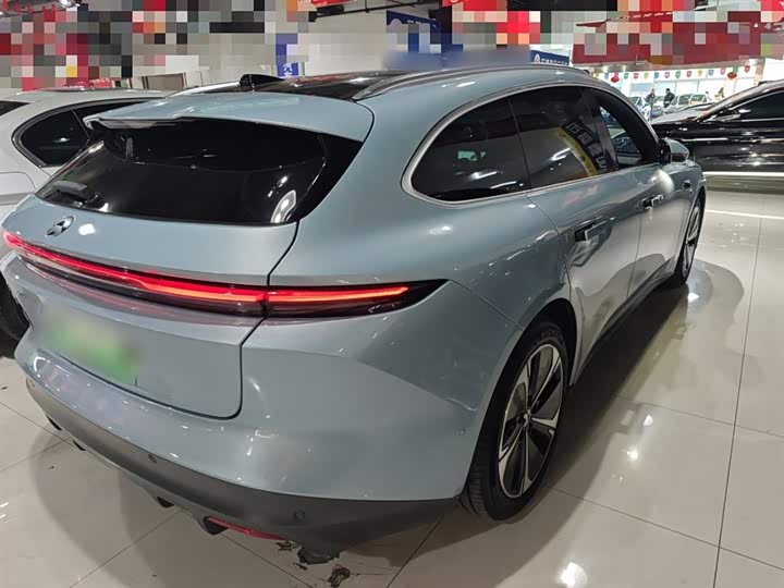 Фото 7 - Nio ET5T