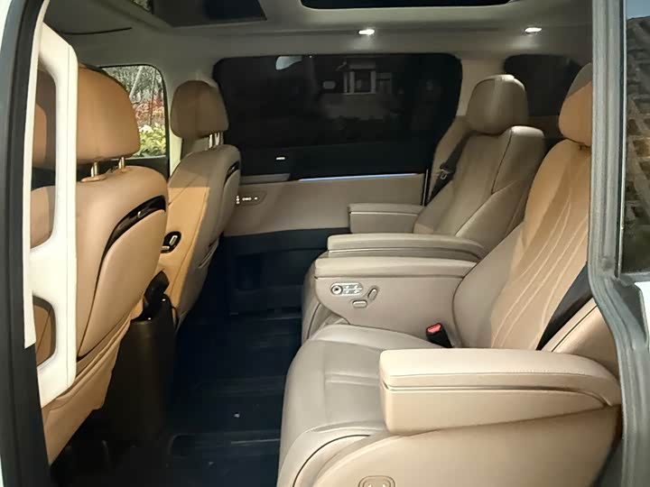 Фото 6 - XPeng X9