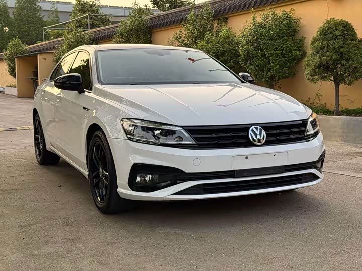 Фото 2 - Volkswagen Lamando L
