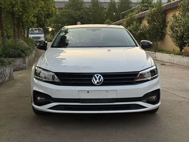 Фото 3 - Volkswagen Lamando L